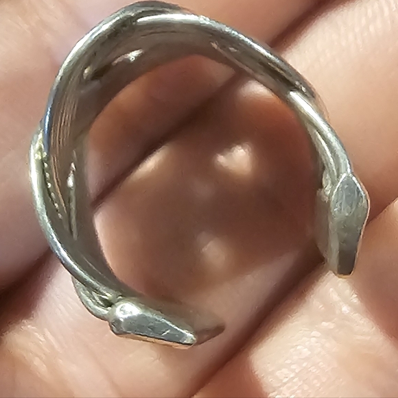 Infinity Weave Ring - Picture 5 of 5